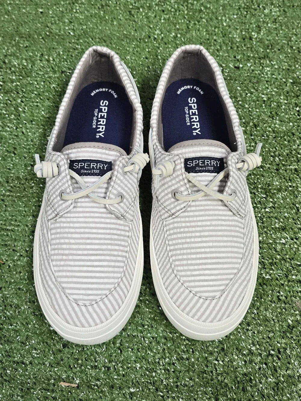 Sperry Crest Vibe Seerucker Grey White Spriped Womens Canvas Boat Shoes Size 8